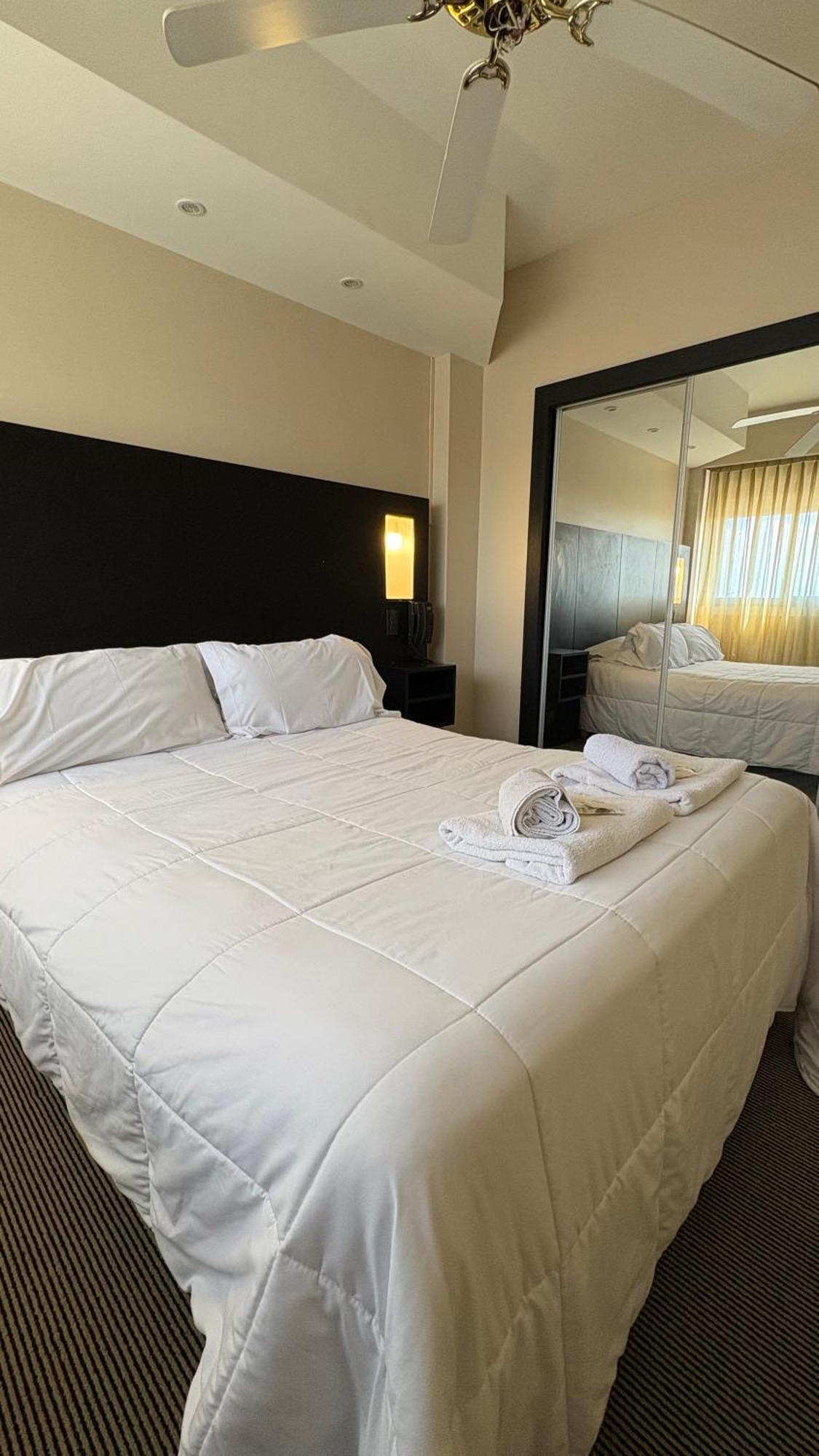 Hotel Coll Oficial - Bragado Provincia De Bs As Екстериор снимка